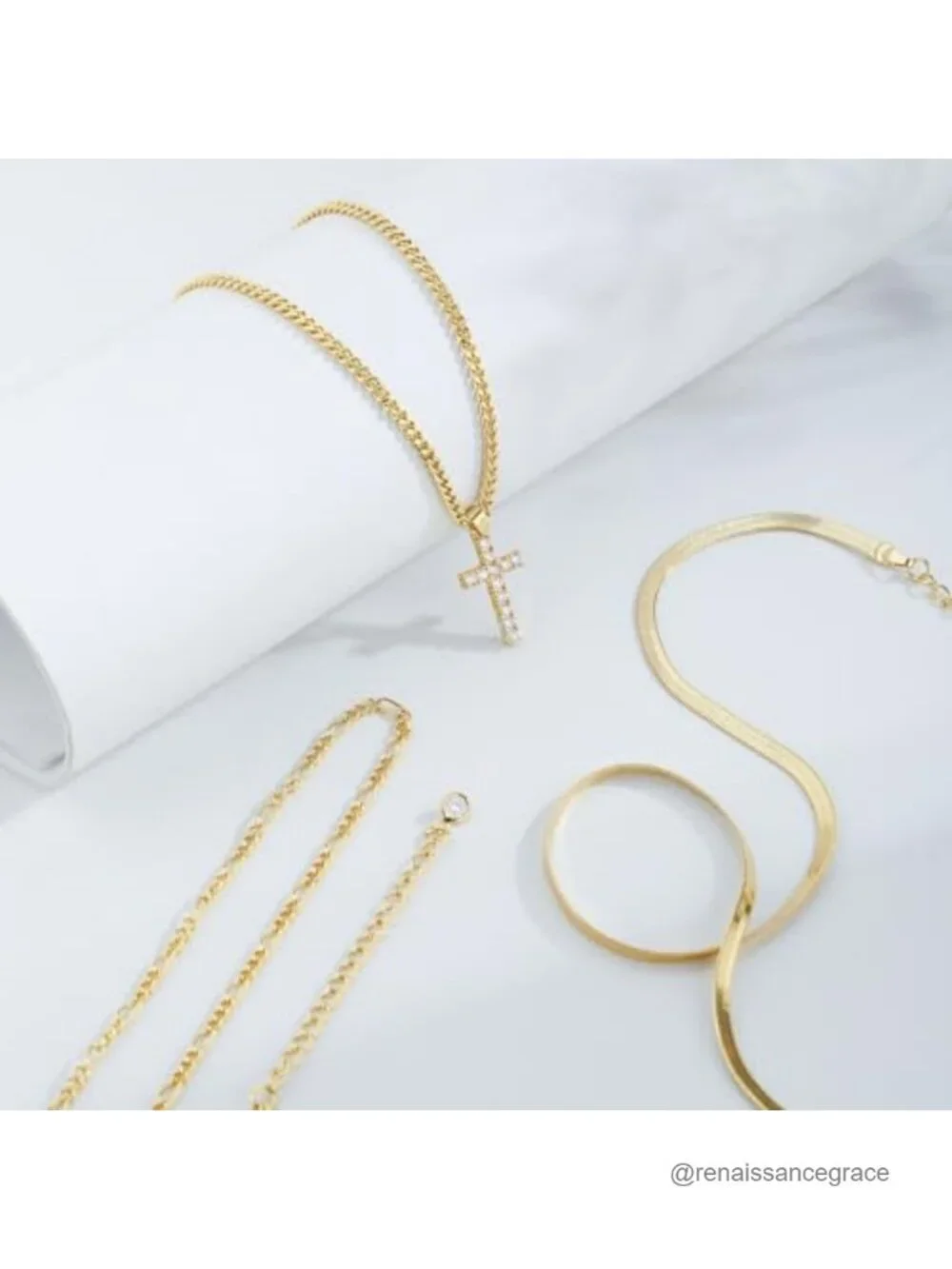 Layered Gold Cross Necklaces Set for Women, Cube Zirconia Pendant, 14K Gold